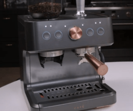 Cafe Bellissimo machine